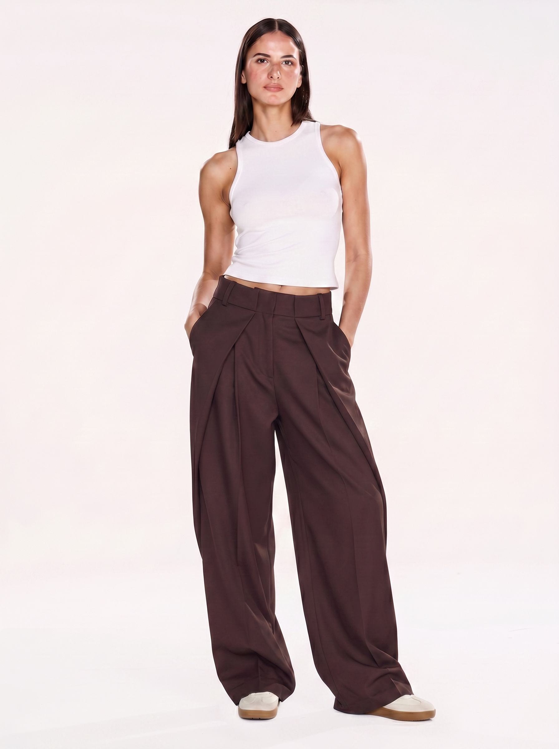 Pleated folded pants