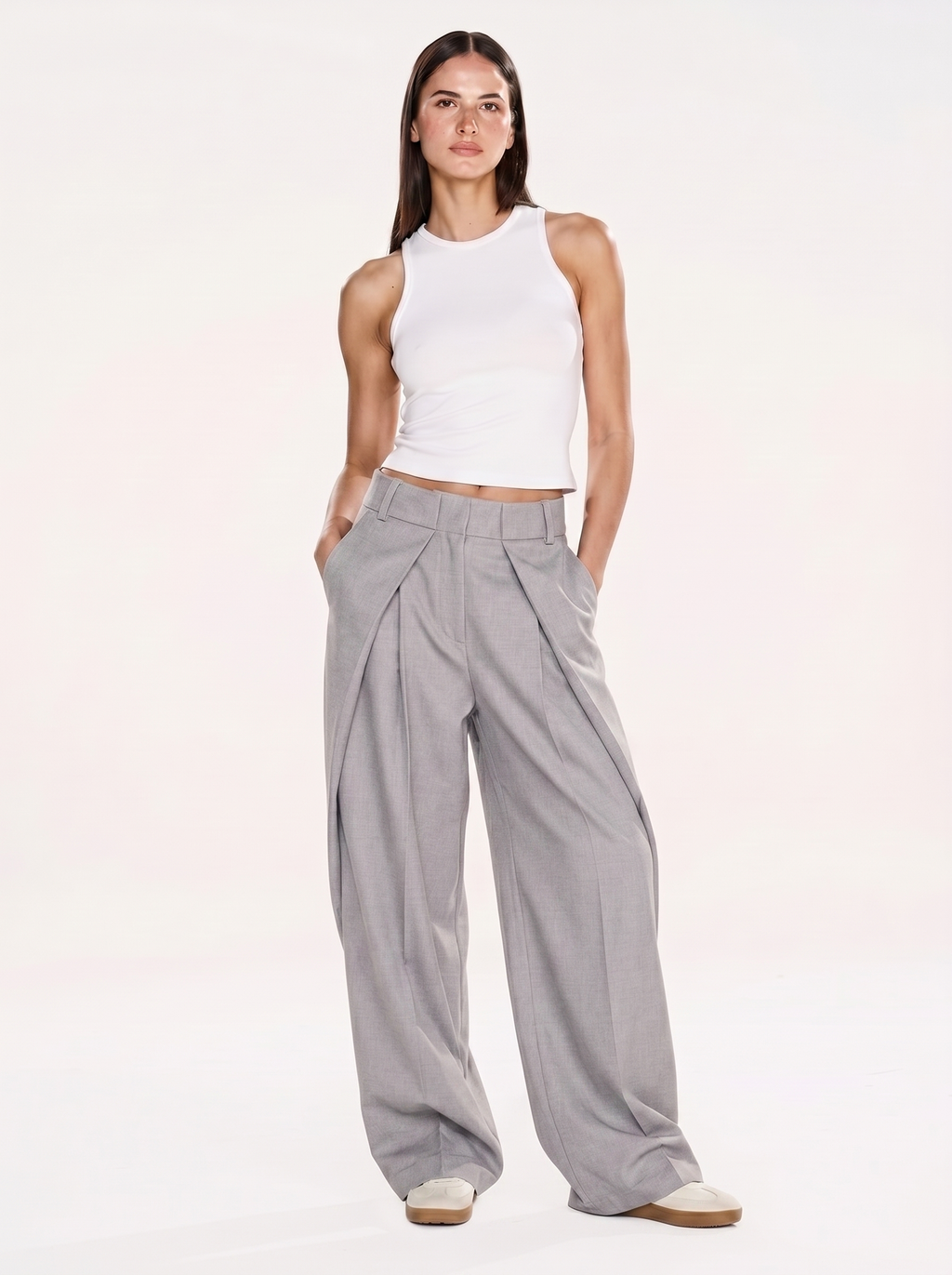 Pleated folded pants
