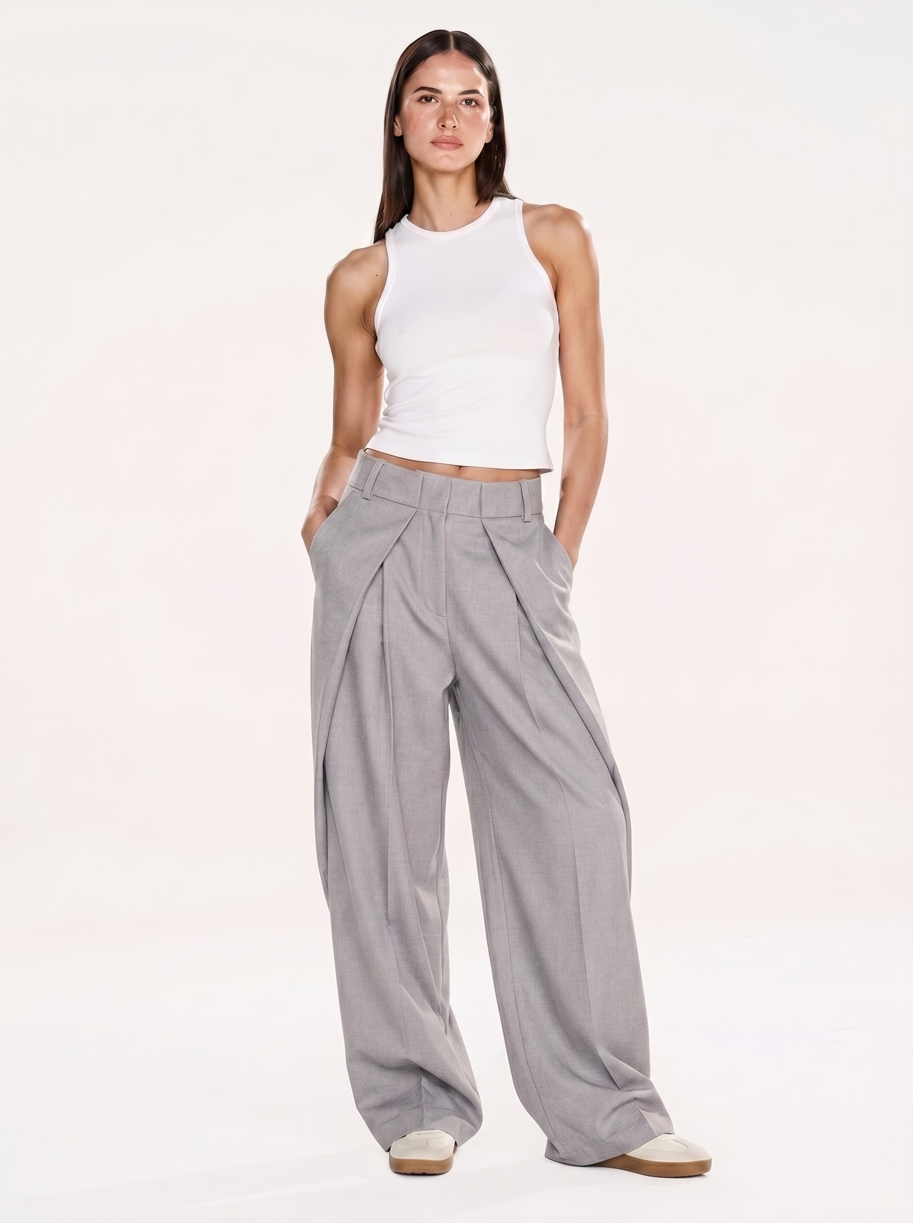 Pleated folded pants